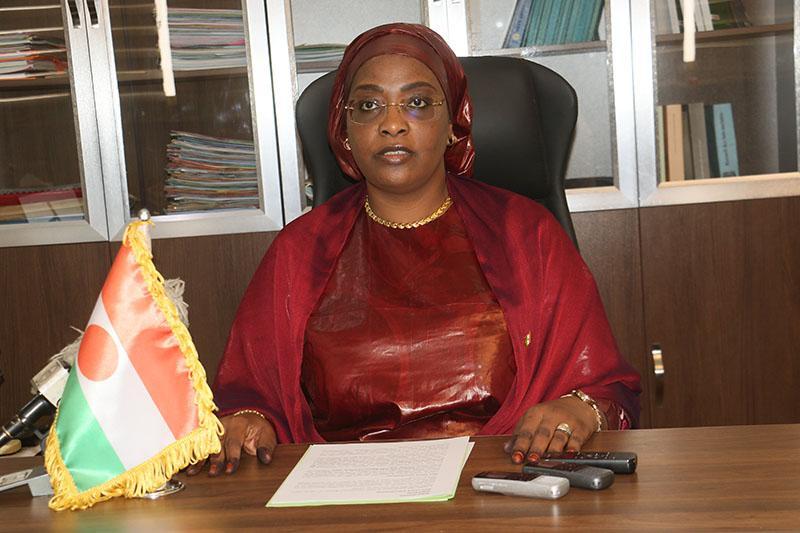 139è édition de la fête internationale du travail : La ministre en charge du travail rassure les travailleurs que toutes leurs doléances seront examinées avec la plus grande diligence 139è édition de la fête internationale du travail : La ministre en charge du travail rassure les travailleurs que toutes leurs doléances seront examinées avec la plus grande diligence