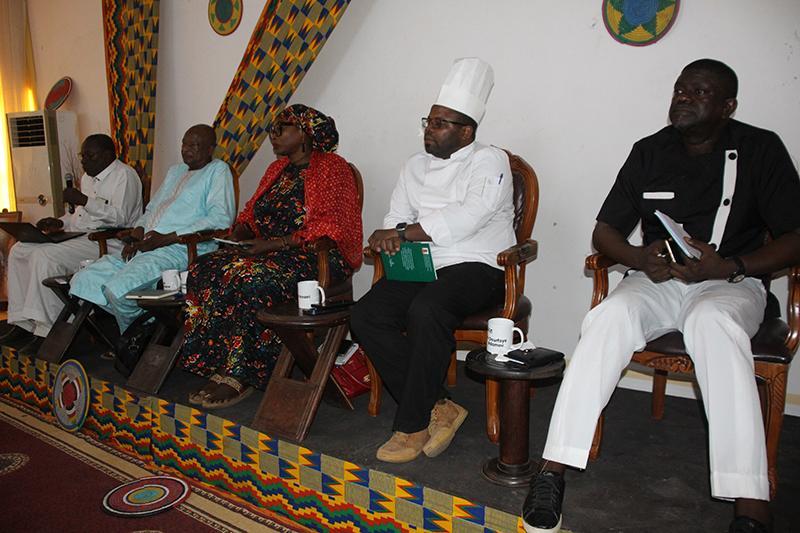 Vernissage du livre «Trésor culinaire du Niger tome 2» : Un hommage aux saveurs d’antan et aux richesses gastronomiques du Niger Vernissage du livre «Trésor culinaire du Niger tome 2» : Un hommage aux saveurs d’antan et aux richesses gastronomiques du Niger