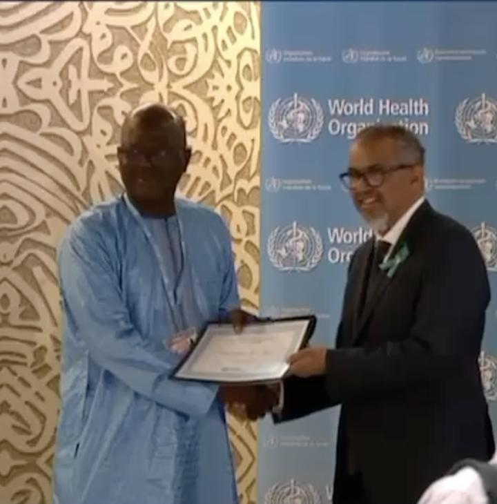 Assemblée mondiale annuelle de l’OMS à Genève (Suisse) : Le Niger reçoit son Certificat d’élimination de la transmission de l’Onchocercose Assemblée mondiale annuelle de l’OMS à Genève (Suisse) : Le Niger reçoit son Certificat d’élimination de la transmission de l’Onchocercose