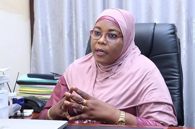 Mme Maïkassoua Halima Garba, Directrice Générale de l’Institut National de la Jeunesse, des Sports et de la Culture (INJS/C) : « Pour la session de 2025, l’INJS/C a obtenu d’excellents résultats avec un taux général de réussite de 95,28% » Mme Maïkassoua Halima Garba, Directrice Générale de l’Institut National de la Jeunesse, des Sports et de la Culture (INJS/C) : « Pour la session de 2025, l’INJS/C a obtenu d’excellents résultats avec un taux général de réussite de 95,28% »