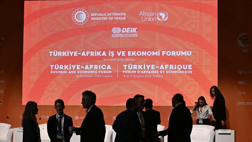 Forum d'Affaires Türkiye-Afrique à Istanbul Forum d'Affaires Türkiye-Afrique à Istanbul