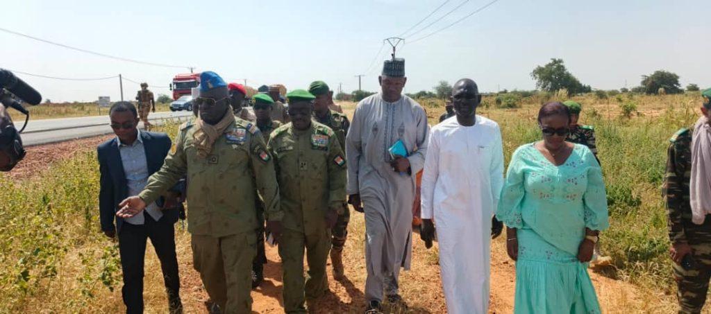 Visite du Ministre des Transports à Dosso pour Suivi Visite du Ministre des Transports à Dosso pour Suivi