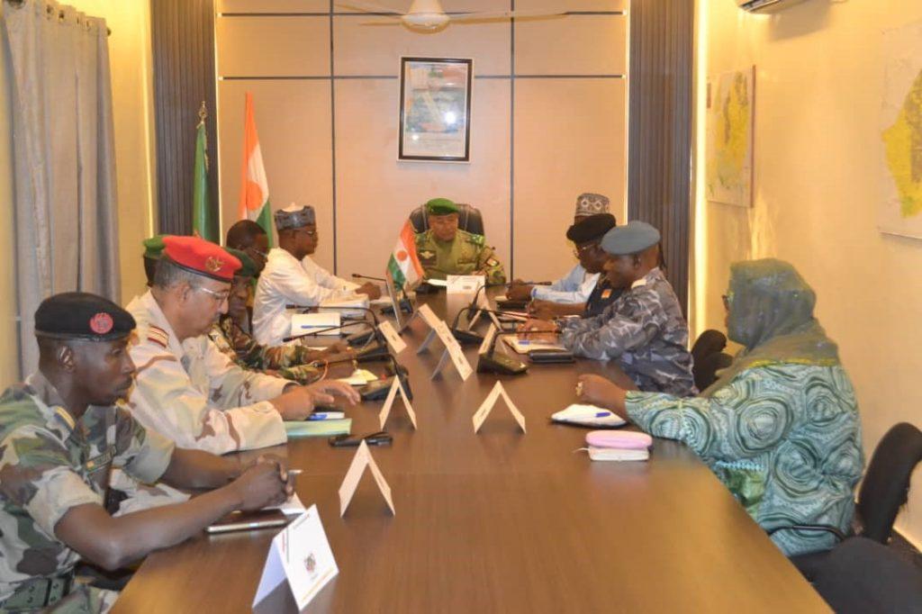 Agadez: Réunion du Conseil Régional de Sécurité Agadez: Réunion du Conseil Régional de Sécurité