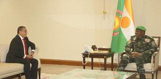 Entretien du Chef de l’État avec le Vice-ministre vénézuélien Entretien du Chef de l'État avec le Vice-ministre vénézuélien