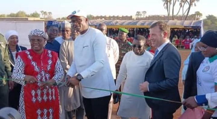 Inauguration de Mini-Terrains aux CES Talladjé et Rive Droite Inauguration de Mini-Terrains aux CES Talladjé et Rive Droite