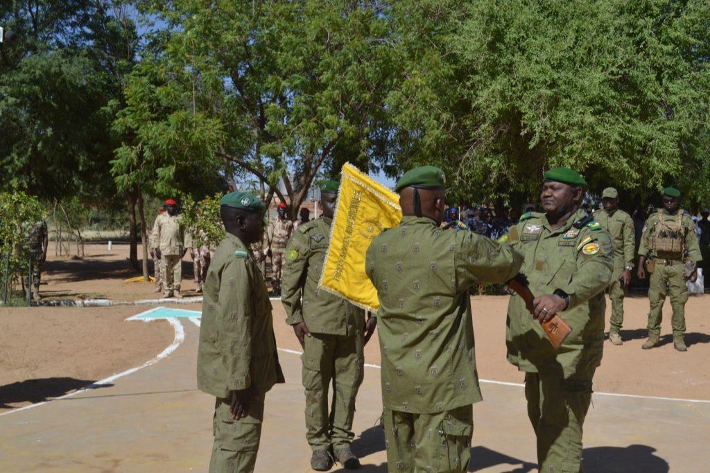 Colonel Samaïla Tahirou Prend Commandement à Agadez Colonel Samaïla Tahirou Prend Commandement à Agadez