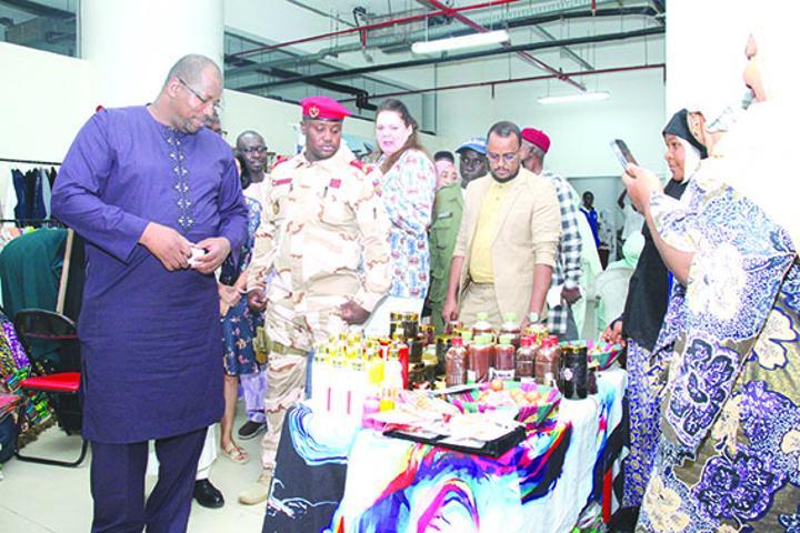 Salon National de l'Entrepreneuriat pour Jeunes et Femmes Salon National de l'Entrepreneuriat pour Jeunes et Femmes