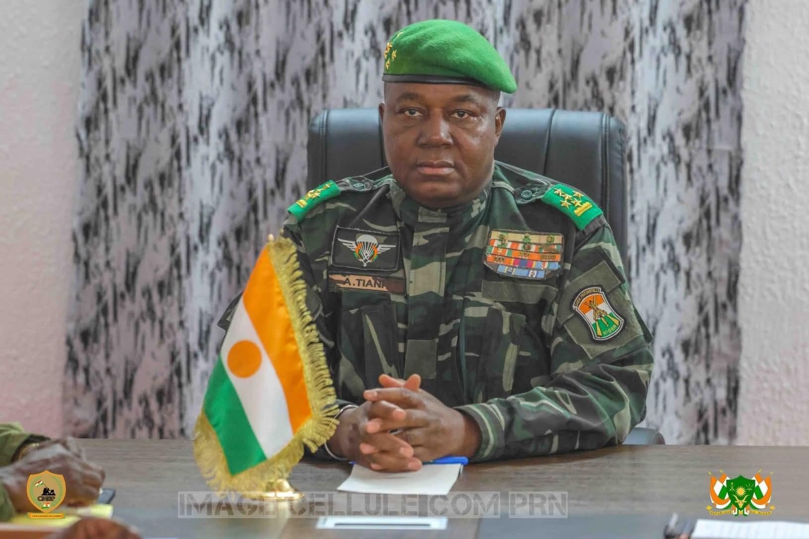 Sécurité: Réunion du Conseil de Sécurité à Dosso Sécurité: Réunion du Conseil de Sécurité à Dosso