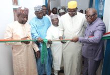 Infrastructures Numériques Au Niger: Réception Dorsale Fibre Optique Infrastructures Numériques Au Niger: Réception Dorsale Fibre Optique