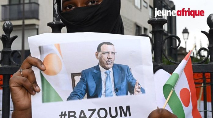 Mohamed Bazoum Comme Bouclier Humain de Tiani Mohamed Bazoum Comme Bouclier Humain de Tiani