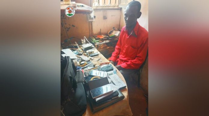 La Réparation de Téléphones à Niamey en Plein Essor La Réparation de Téléphones à Niamey en Plein Essor