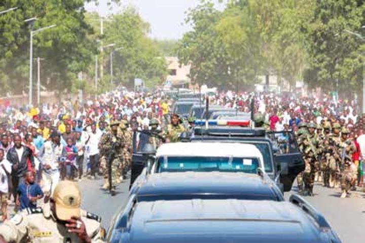 Mission Présidentielle: la Jeunesse au Cœur de la Refondation Mission Présidentielle: la Jeunesse au Cœur de la Refondation