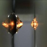 Découverte de la Glace XXI, Solide à 25°C Découverte de la Glace XXI, Solide à 25°C