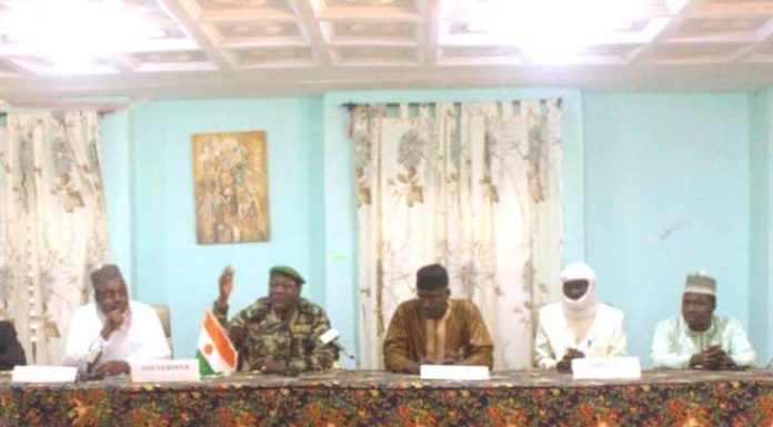 Installation Du Comité Régional De Concertation À Diffa Installation Du Comité Régional De Concertation À Diffa