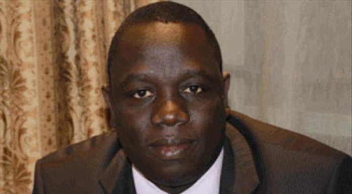 Pourquoi l’Afrique Ne S’appartient Pas Encore Pourquoi l'Afrique Ne S'appartient Pas Encore