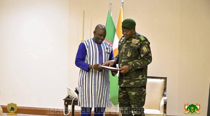 Confédération Des États Du Sahel: Délégation De Traoré Reçue Confédération Des États Du Sahel: Délégation De Traoré Reçue