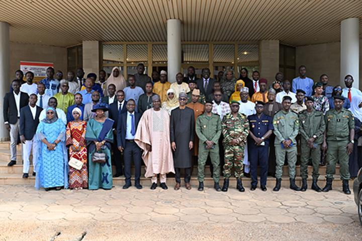 Journée d'Échanges Sur le Notariat et Ses Responsabilités Journée d'Échanges Sur le Notariat et Ses Responsabilités