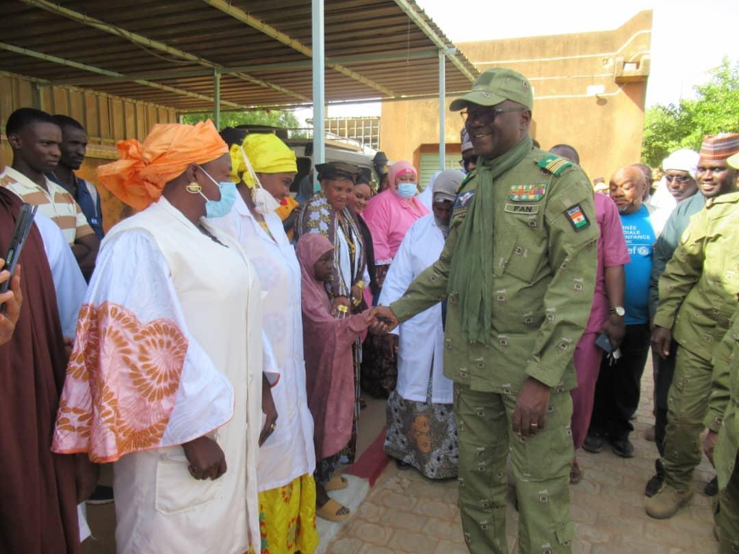 Visite de Travail du Ministre de la Santé à Dosso Visite de Travail du Ministre de la Santé à Dosso