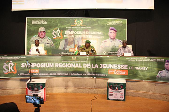 Première Édition Du Symposium Régional De La Jeunesse Première Édition Du Symposium Régional De La Jeunesse