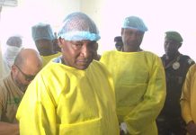 Gouverneur Bagadoma Salue Campagne Chirurgie Cataracte Gouverneur Bagadoma Salue Campagne Chirurgie Cataracte