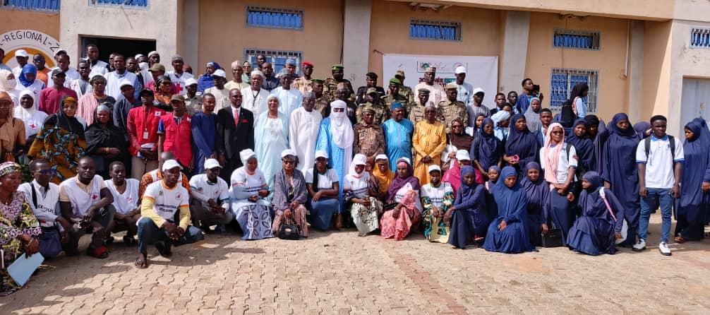 Zinder Célèbre la Journée Internationale des Volontaires Zinder Célèbre la Journée Internationale des Volontaires