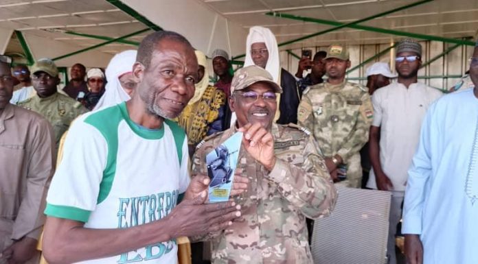 Coupe de la Flamme du Damagaram: Étoile Filante Gagne Coupe de la Flamme du Damagaram: Étoile Filante Gagne