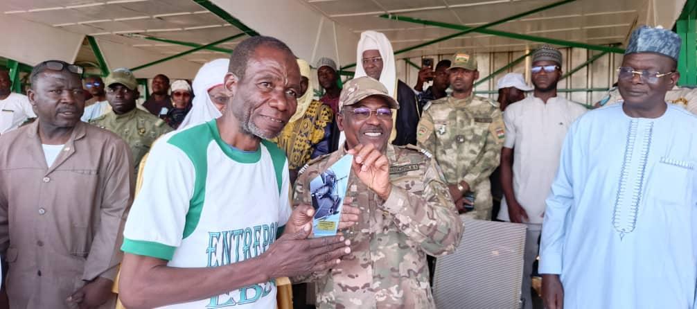 Coupe de la Flamme du Damagaram: Étoile Filante Gagne Coupe de la Flamme du Damagaram: Étoile Filante Gagne