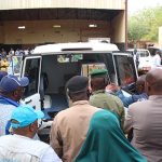 Ministre de la Santé Reçoit Médicaments et Ambulances OMS Ministre de la Santé Reçoit Médicaments et Ambulances OMS