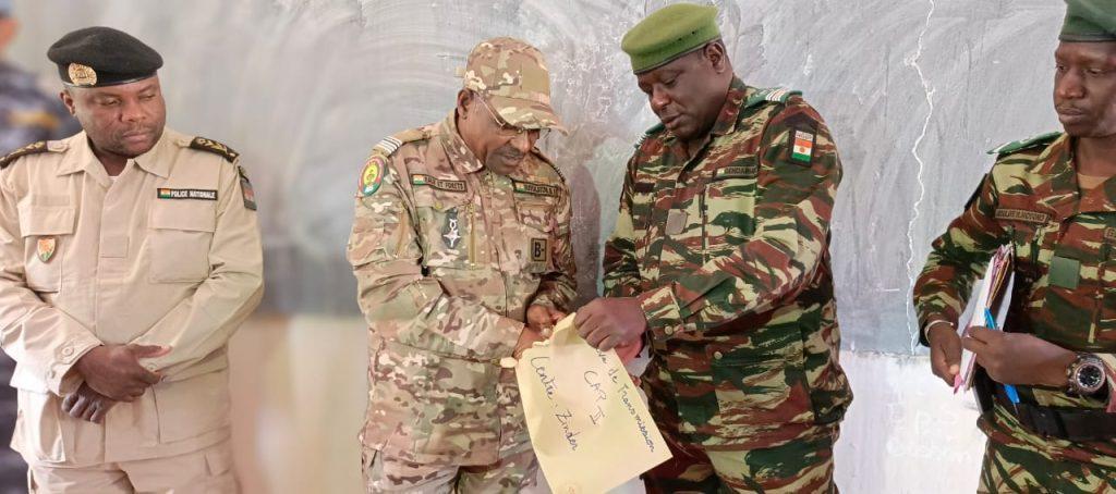 Zinder Encourage Les Candidats Gendarmes Au CAP2 Zinder Encourage Les Candidats Gendarmes Au CAP2