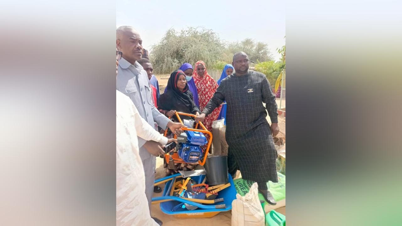 Diffa Distribution de Kits et Ouverture de Centres d'Alphabétisation Diffa Distribution de Kits et Ouverture de Centres d'Alphabétisation