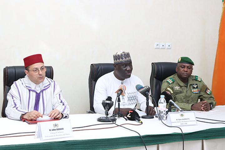 Accès des Pays du Sahel à l'Atlantique par le Maroc Accès des Pays du Sahel à l'Atlantique par le Maroc