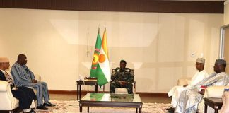 Chef de l’État Reçoit Ministre Burkinabé de la Justice Chef de l'État Reçoit Ministre Burkinabé de la Justice