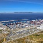 Le Complexe Portuaire Tanger Med et les Échanges Mondiaux Le Complexe Portuaire Tanger Med et les Échanges Mondiaux