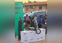 Exposition de Motos Électriques Made in Niger à Niamey Exposition de Motos Électriques Made in Niger à Niamey