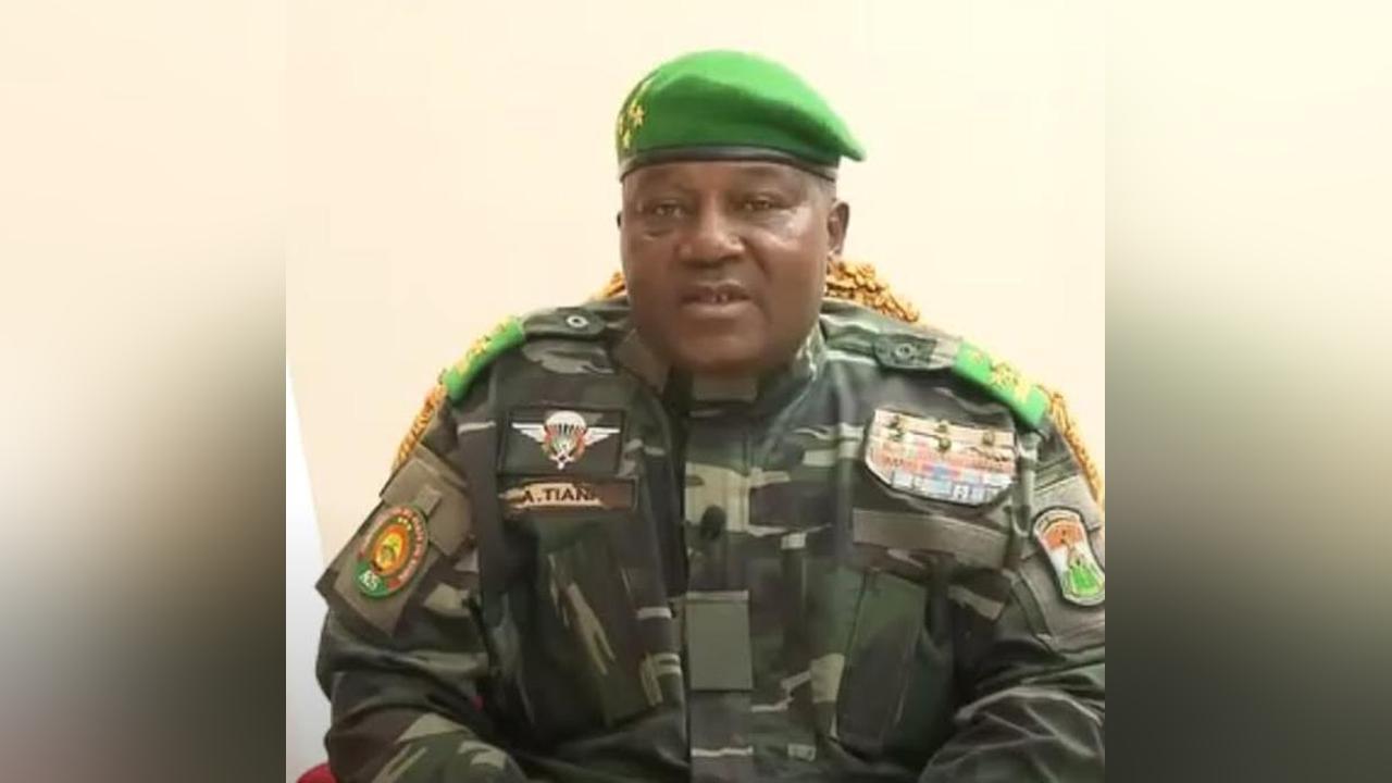 Niger Expulse Premier Conseiller Du Bénin Par Réciprocité Niger Expulse Premier Conseiller Du Bénin Par Réciprocité