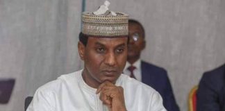 Niger: Le Premier ministre Ali Mahamane Lamine Zeine perd le portefeuille des Finances Niger: Le Premier ministre Ali Mahamane Lamine Zeine perd le portefeuille des Finances