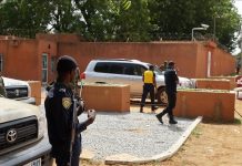 Daech Revendique L’Attaque Contre L’Aéroport De Niamey Daech Revendique L'Attaque Contre L'Aéroport De Niamey