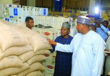 Visite du ministre du Commerce pour vérifier l’approvisionnement Visite du ministre du Commerce pour vérifier l'approvisionnement