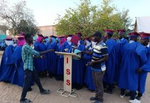 Diffa: Diplômés de l’Institut Supérieur de Santé Font Serment Diffa: Diplômés de l'Institut Supérieur de Santé Font Serment