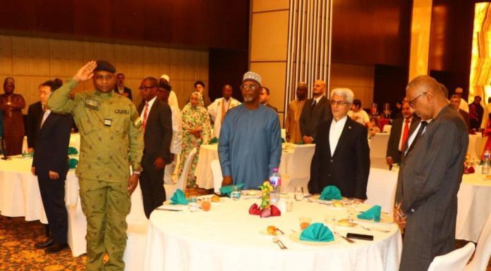 Réception à Niamey Pour Le 47e Anniversaire De La Révolution Réception à Niamey Pour Le 47e Anniversaire De La Révolution