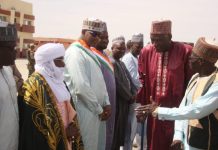 Visite du ministre de l’Enseignement supérieur à Diffa Visite du ministre de l'Enseignement supérieur à Diffa