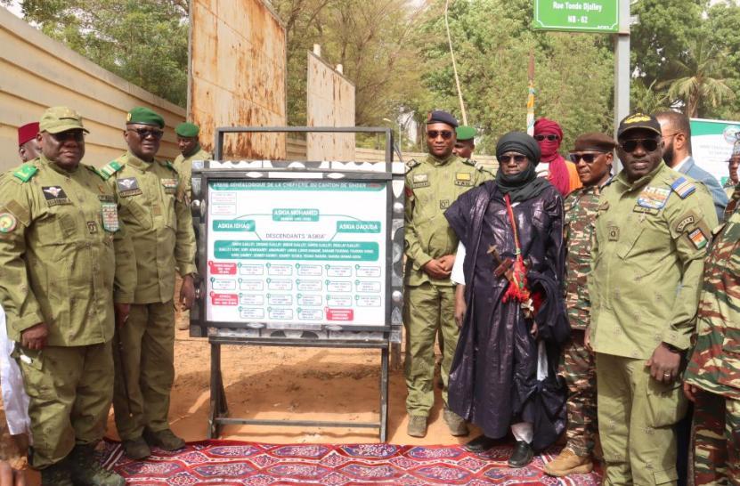 Niamey Honore Tondo Djalley au Rond-Point Grand-Hôtel Niamey Honore Tondo Djalley au Rond-Point Grand-Hôtel