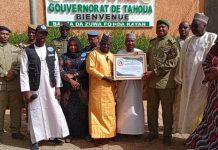 Gouverneur de Tahoua Honore Pour Son Leadership Gouverneur de Tahoua Honore Pour Son Leadership