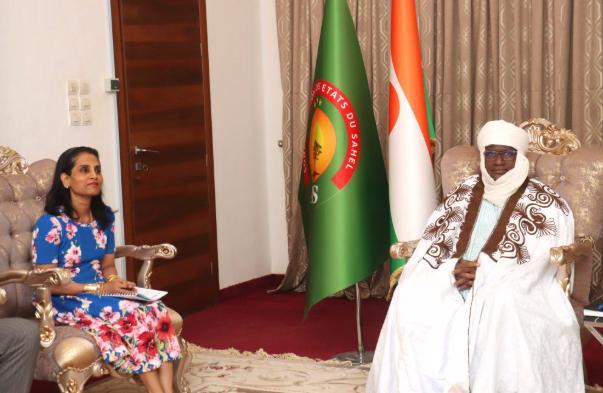 Rencontre du Président du CCR avec la Haute Commissaire ONU Rencontre du Président du CCR avec la Haute Commissaire ONU