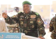 Refondation Du Niger: Tournée Du Chef D’État Pour Un Nouveau Niger Refondation Du Niger: Tournée Du Chef D'État Pour Un Nouveau Niger