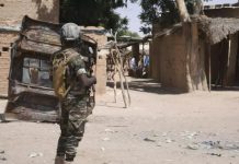 La Junte Veut Encadrer des Groupes d’Autodéfense La Junte Veut Encadrer des Groupes d'Autodéfense