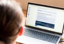 Cerveau Cuit par L’IA et Son Impact sur L’Humain Cerveau Cuit par L'IA et Son Impact sur L'Humain