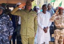 Forces Vives D’Illéla Protestent Contre L’Ingérence de L’UE Forces Vives D'Illéla Protestent Contre L'Ingérence de L'UE