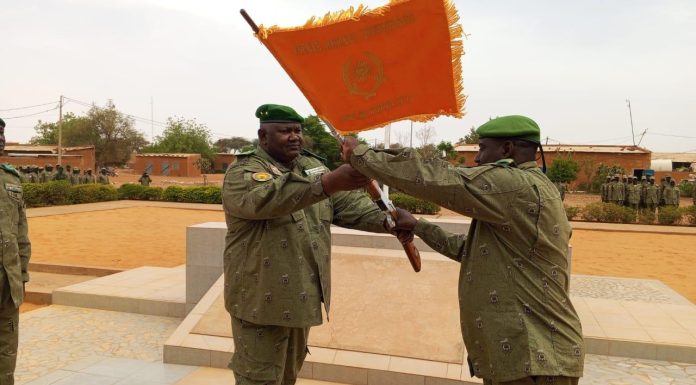 Colonel Boubacar Hamani Prend Commandement à Tahoua Colonel Boubacar Hamani Prend Commandement à Tahoua