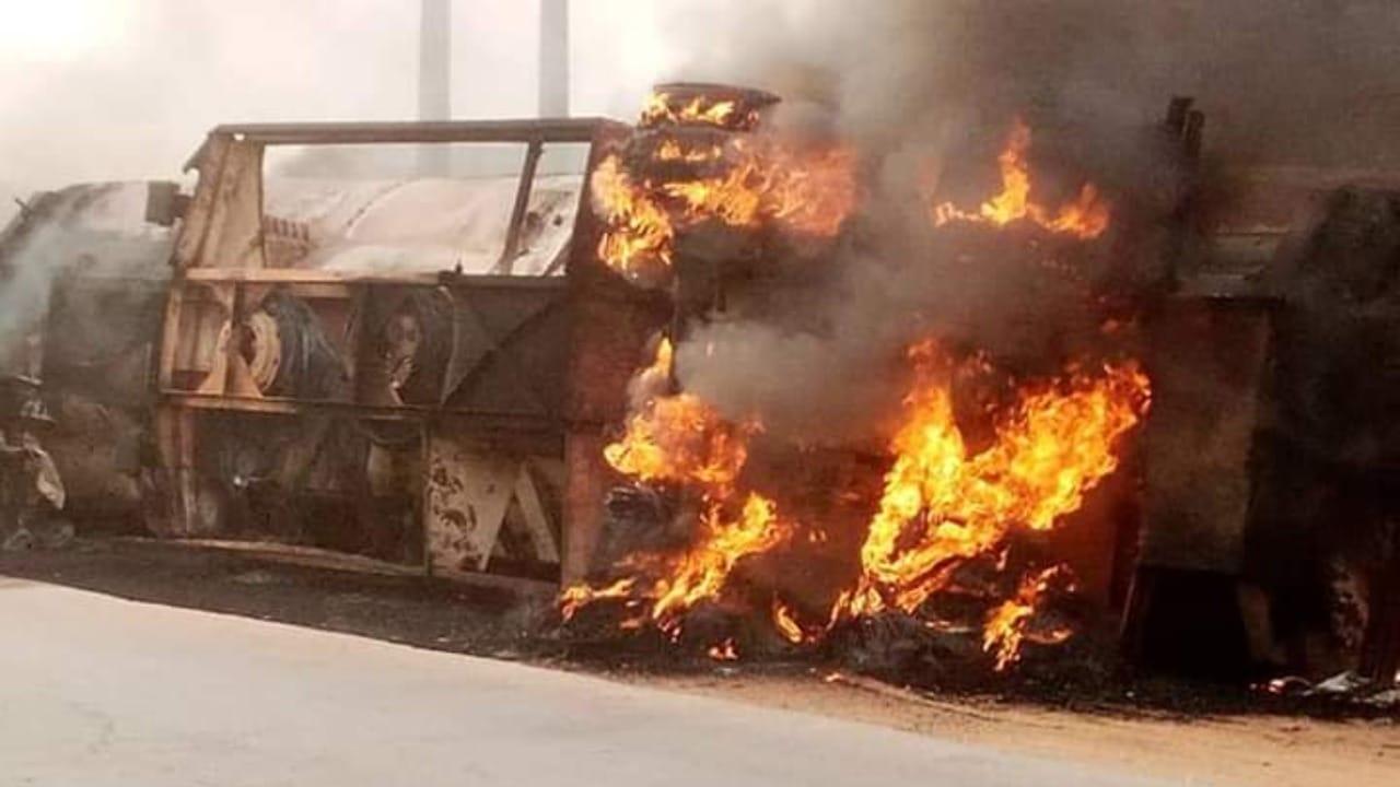 11 burnt to death, 10 injured as tanker explodes in Abuja 11 burnt to death, 10 injured as tanker explodes in Abuja